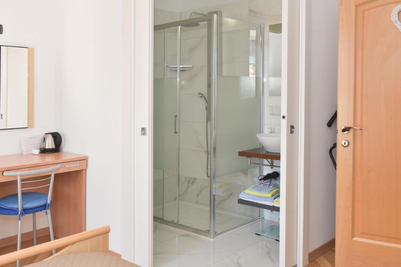 B&B Agli Ulivi Arco Bagian luar foto