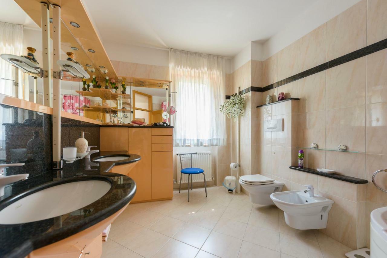 B&B Agli Ulivi Arco Bagian luar foto